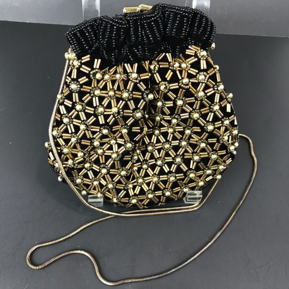 Vintage unbranded black/gold beaded evening bag